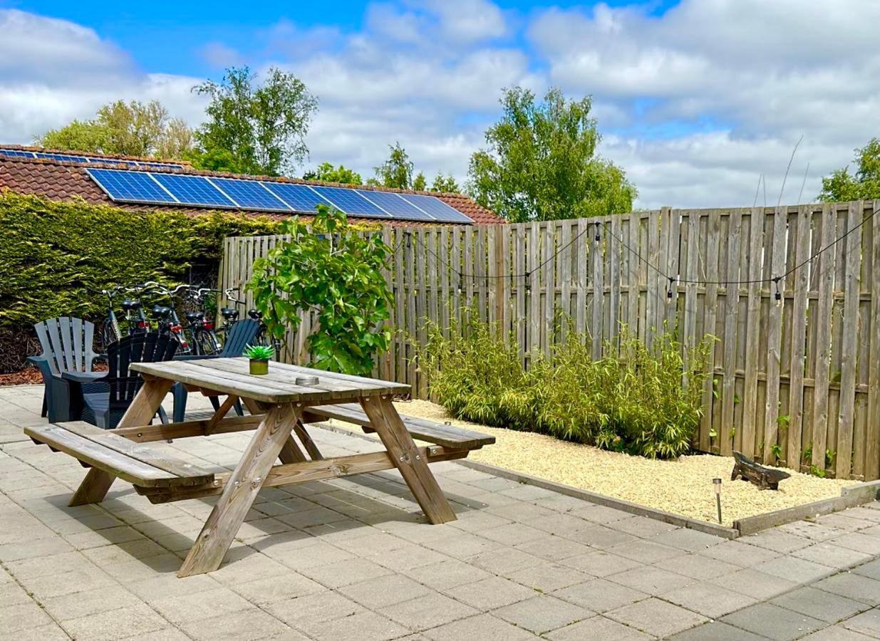 Wellness Bungalow With Jacuzzi &Sauna&Private Garden Near Amsterdam Vijfhuizen Exterior foto