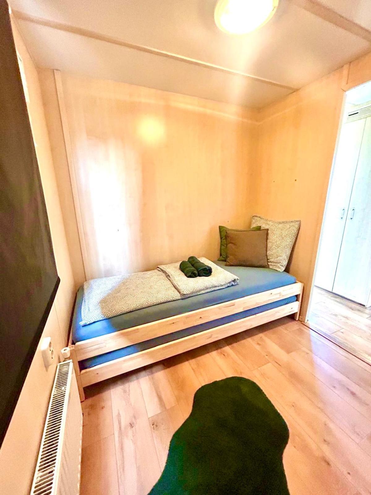 Wellness Bungalow With Jacuzzi &Sauna&Private Garden Near Amsterdam Vijfhuizen Exterior foto